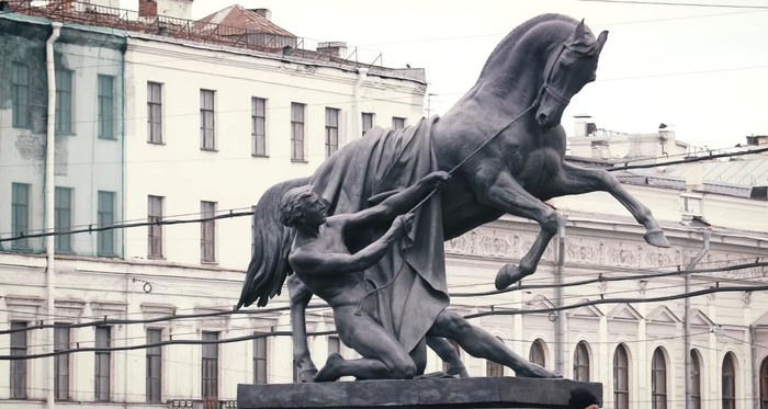 Аничков мост в Санкт-Петербурге